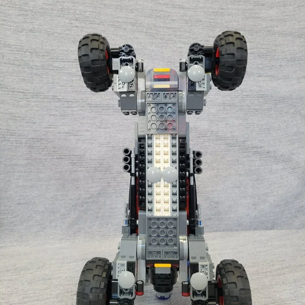 Lego The Batman Movie  The Batmobile 70905